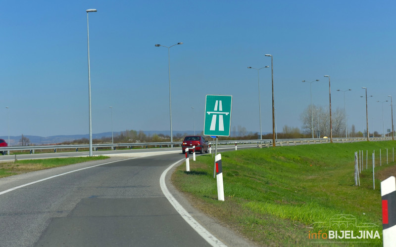 Srbija bi trebala pomoći izgradnju 17 kilometara autoputa od Rače prema Bijeljini