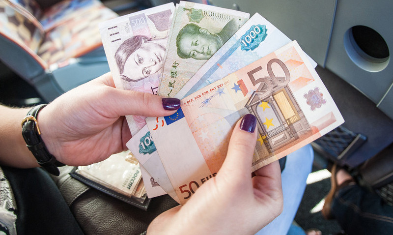 Dijaspora za pola godine preko računa poslala 1,32 milijarde KM