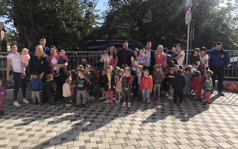 Poklonjen parking za bicikle vrtiću u Bijeljini