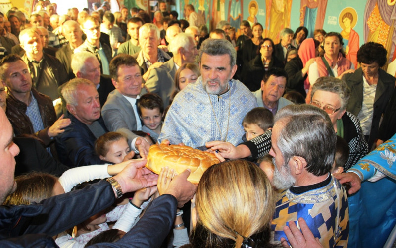 Proslavljena slava hrama u Tutnjevcu