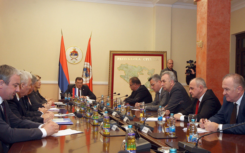 Da li partije treba da ograniče mandat svojim iderima