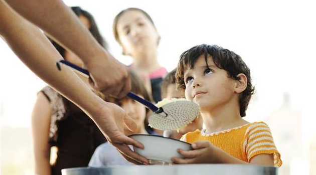 Oko 100.000 djece u BiH liježe gladno