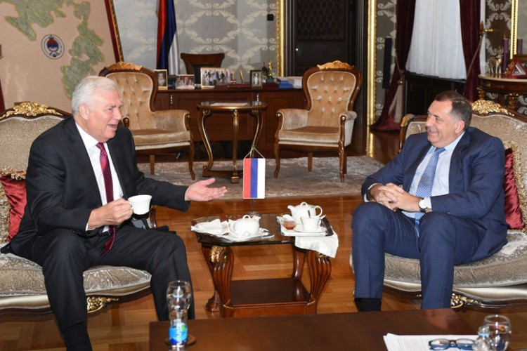 Dodik očekuje nastavak saradnje, Pavić taktizira