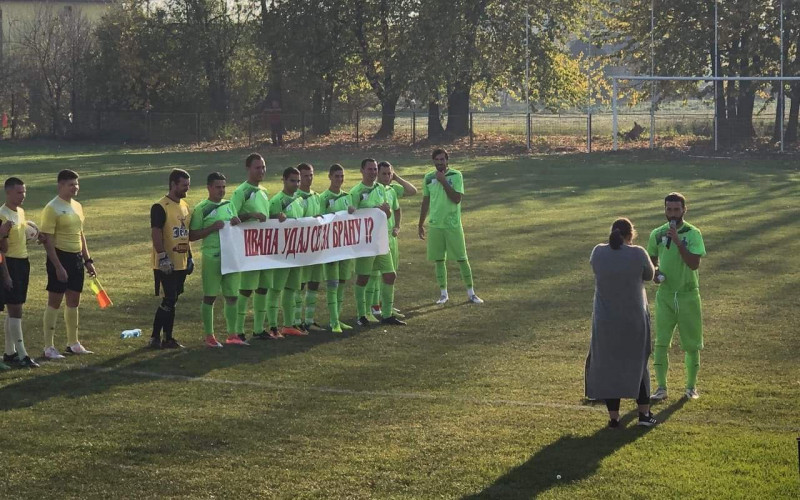 Zaprosio djevojku na utakmici u Velikoj Obarskoj