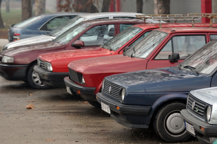 U RS više od polovine vozila starije od 15 godina