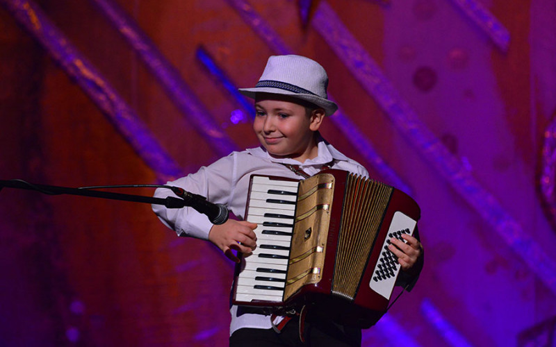Đorđe (9) iz Ugljevika predstavlja BiH na Svjetskom kupu harmonike