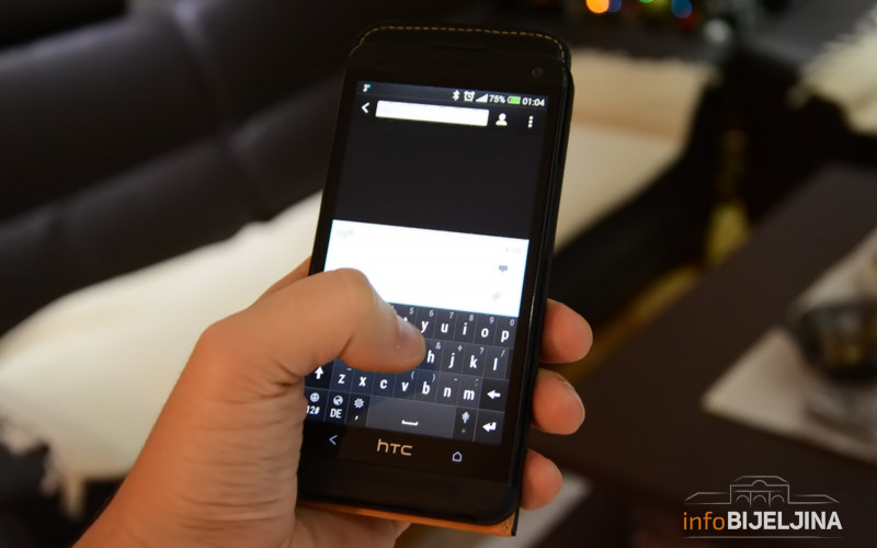 Manje fiksnih, više mobilnih telefona