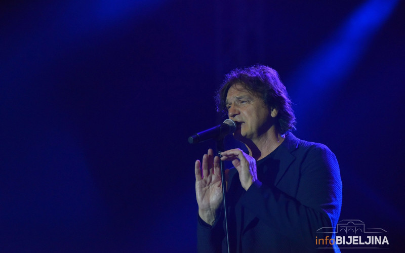 Sa agencijom Dinamik Turs na koncert Zdravka Čolića