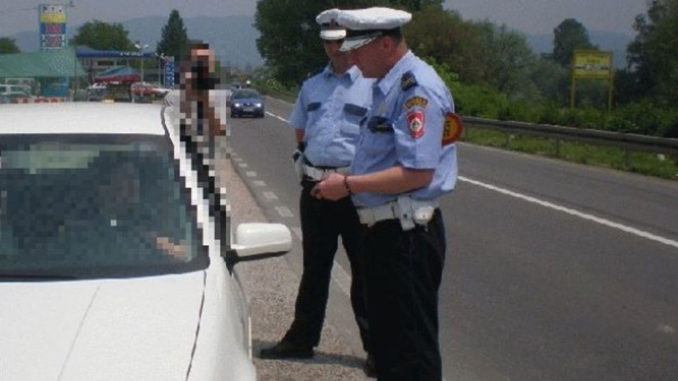 Ukrao vozilo, pa ga zaustavila policija