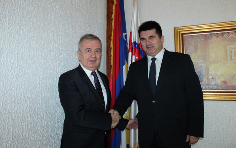 Rado Savić se sastao sa crnogorskim ambasadorom