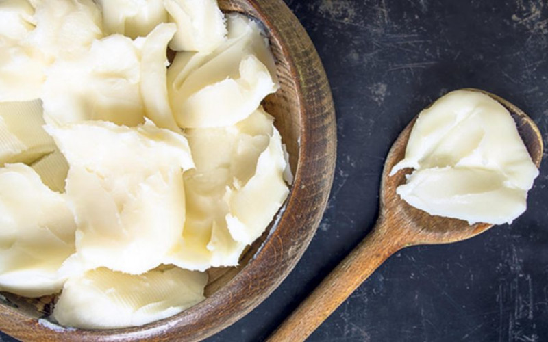 Osam tegoba koje liječi svinjska mast