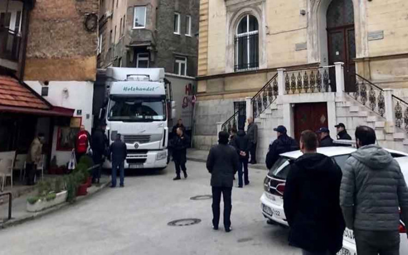 Kamiondžija iz BiH zbog navigacije ušao u (bez)izlaznu situaciju