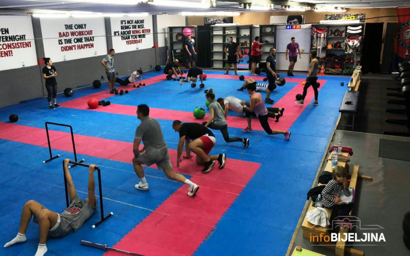 Vrhunski sportista u Bijeljinu donio novi fitnes režim, interesovanje veliko /FOTO/