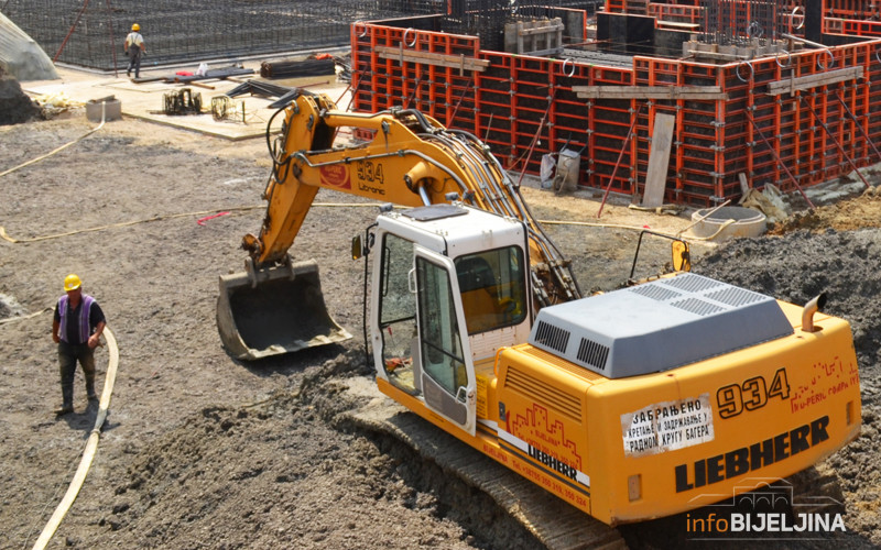 U RS stigli Senegalac, Gvinejac, Uzbekistanac: U Bijeljini želi raditi 167 stranaca