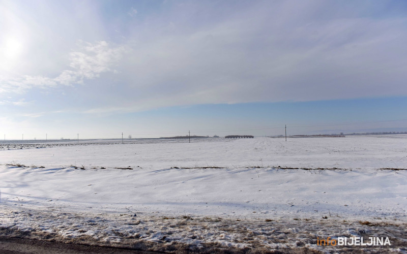 Sutra svježije sa susnježicom i snijegom