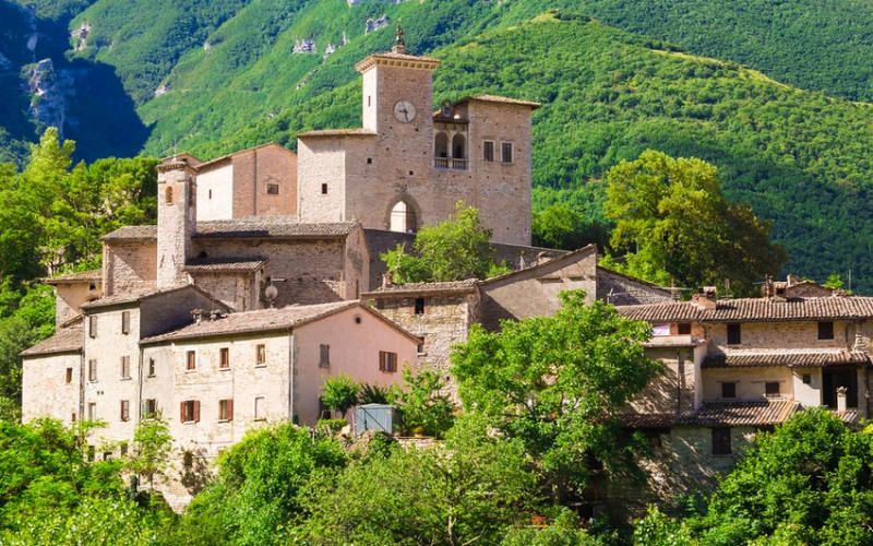 Tradicija duga 140 godina: Kako je selo u Italiji postalo poznato po ružnim ljudima