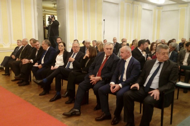Mićića proglasili najboljim gradonačelnikom u BiH