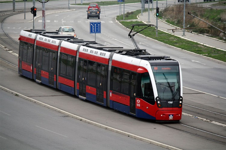 Tramvaj otkinuo stopalo pješaku na Novom Beogradu