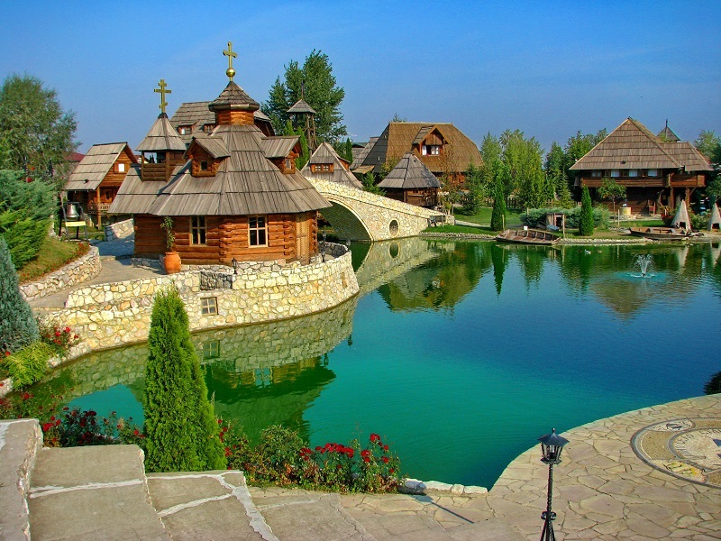 USPJEŠNA TURISTIČKA SEZONA: U Bijeljini prenoćilo oko 40.000 turista u prvih sedam mjeseci (FOTO)