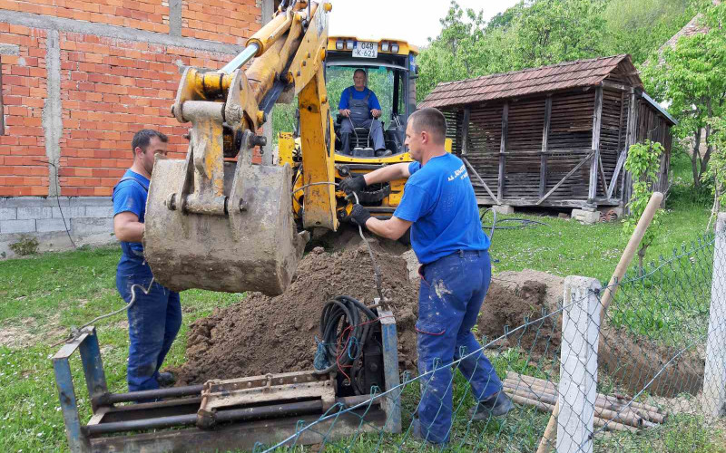 KOMPRED UGLJEVIK Pozitivno poslovanje i stalna ulaganja