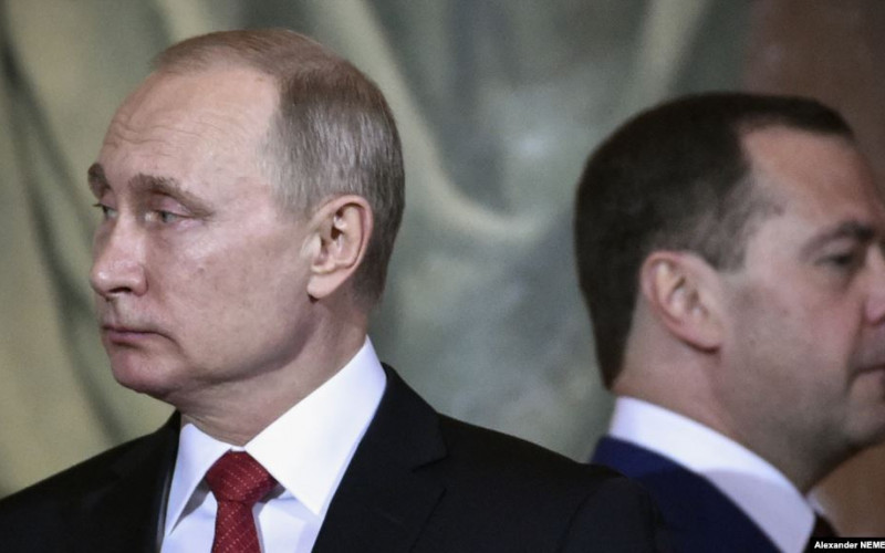 Putinovi manevri za ostanak na vlasti