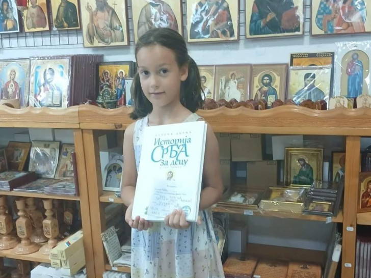 Sedmogodišnja Nađa odrekal se rođendanskog poklona da bi pomogla djeci sa KiM