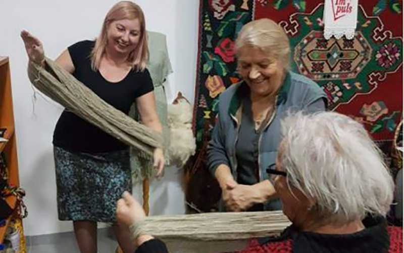 “Vucimo nit promjena” - Kćerke, majke i sestre upijaju znanja o vuni