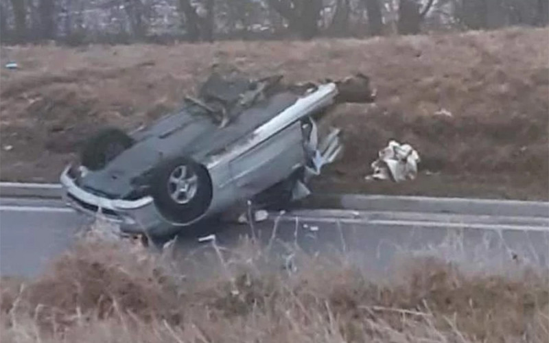 Preminuo i drugi mladić nakon teške saobraćajne nesreće kod Tuzle