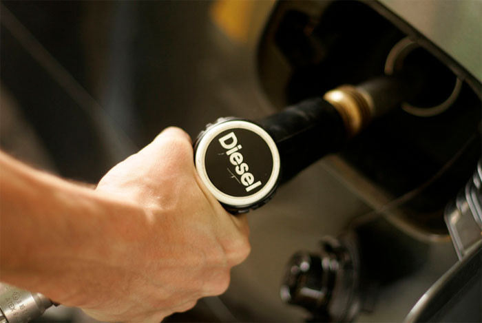 Ne znaju šta će sa dizelašima, kupuju ih samo Balkanci