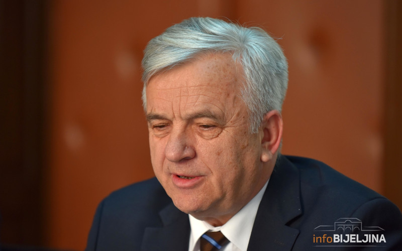 Čubrilović: U Skupštinu nije stigao zahtjev za smjenu Đokića