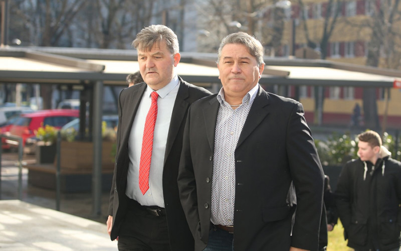 Muslimović ispričao svoju verziju priče: ,,Bila je pijana, samo sam je gricnuo za rame