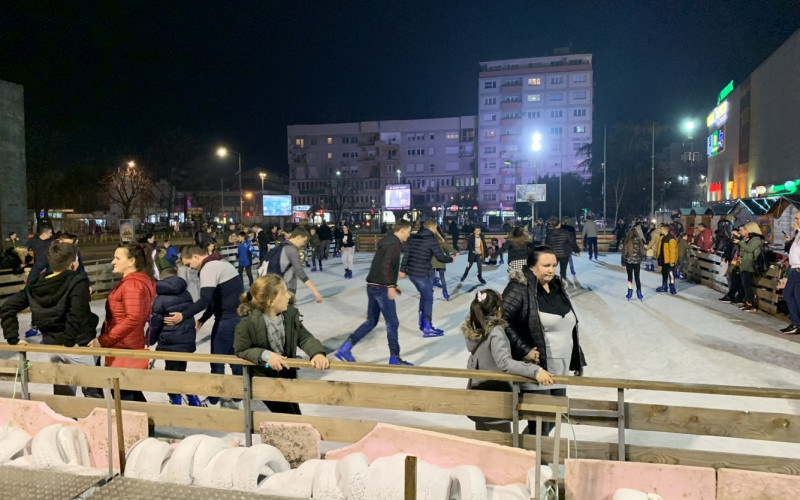 Klizalište u Bijeljini - omiljeno mjesto okupljanja