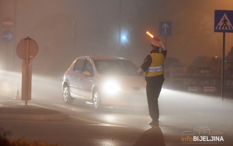 Bjeloševac: U udesu povrijeđen pješak, zadržan u bijeljinskoj bolnici