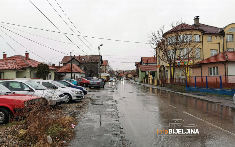 POTRAGA ZA RAZBOJNICIMA Glumili poštare, pretukli i vezali ženu /FOTO/