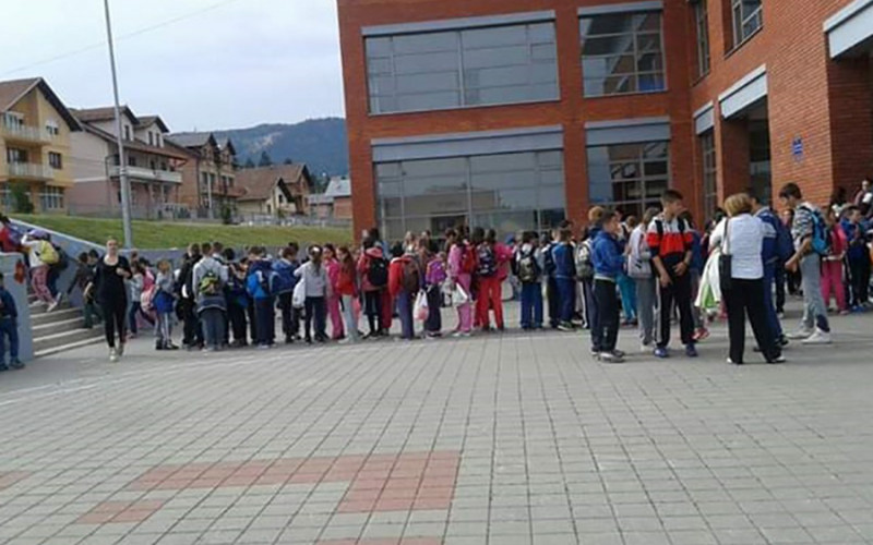 Obavljen ljekarski pregled dječaka sa Pala: Dječak ugruvan i propisano mu mirovanje sedam dana