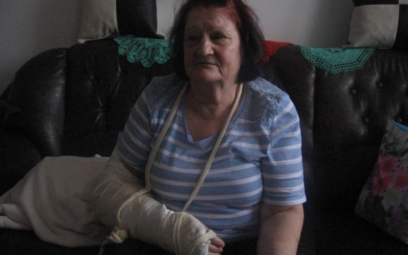 Sara iz Bijeljine opisala kako su je mučili lažni poštari: „Vezali su me krpama i gurali foliju u usta”