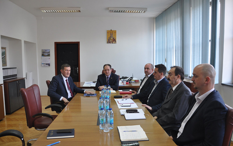 PRIORITET PRUGA ZVORNIK – TUZLA Poruke iz Sarajeva sa direktorom Željeznica RS