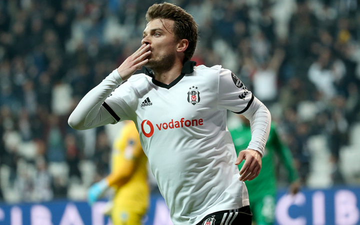 Adem Ljajić zaražen koronavirusom? Oglasio se i Bešiktaš