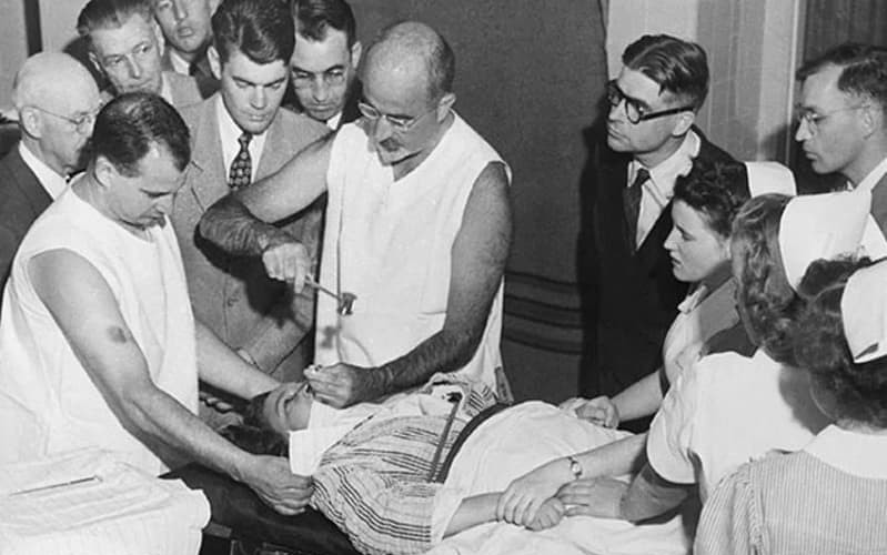 Najbizarnije medicinske prakse u prošlosti: Od lobotomije do heroina protiv kašlja