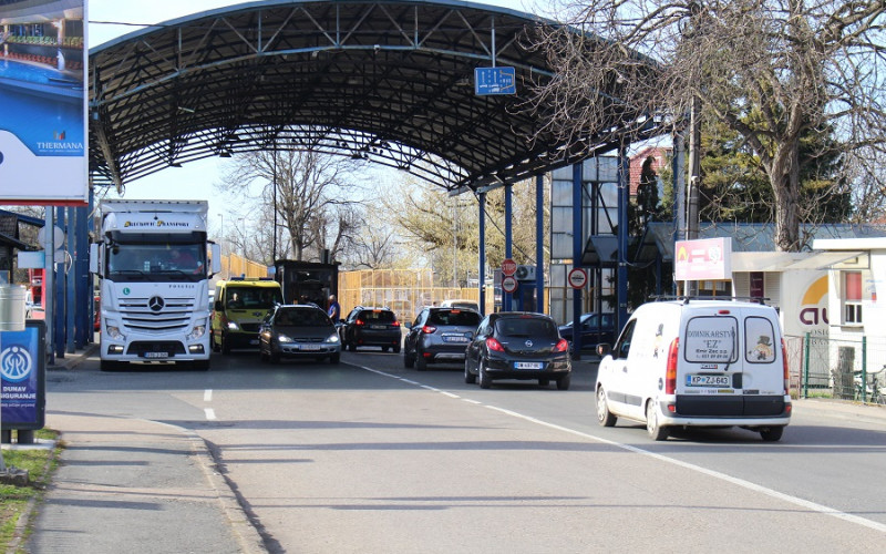 Privrednici iz BiH traže da države ne zatvaraju granice za prevoz roba