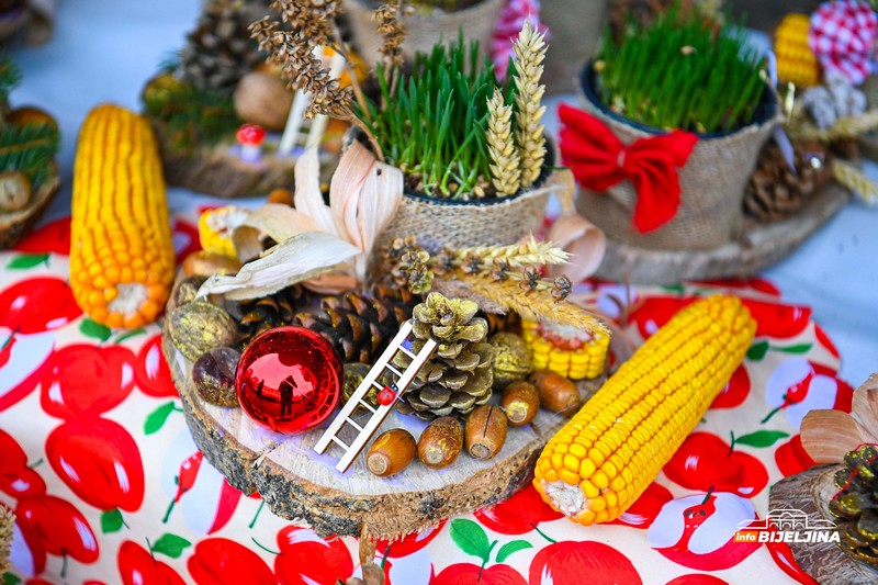 Vjerovanja koja donose SREĆU I ZDRAVLJE: Iskrckajte orah na Badnje veče i saznajte sudbinu godine pred nama