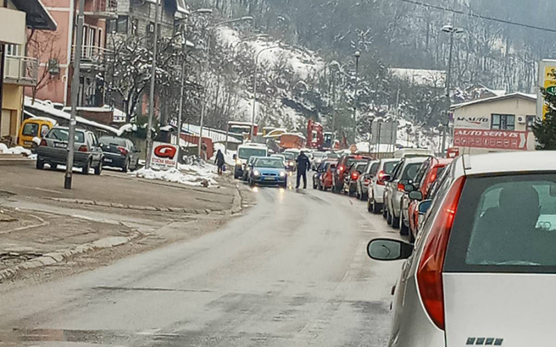 Postavljene kontrolne tačke u nekoliko banjalučkih naselja