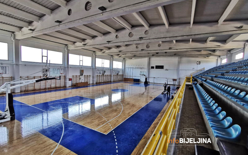 Sutra karantin u fiskulturnoj sali Osnovne škole “Vuk karadžIć”