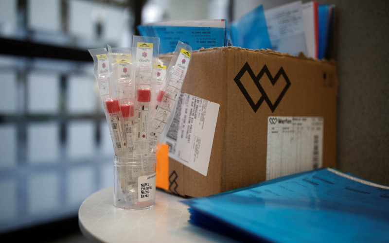 Virus korona potvrđen kod devet osoba u Tuzli i sedam u Hercegovini