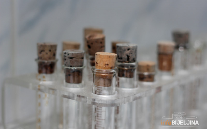 Još tri osobe pozitivne na korona virus u Republici Srpskoj