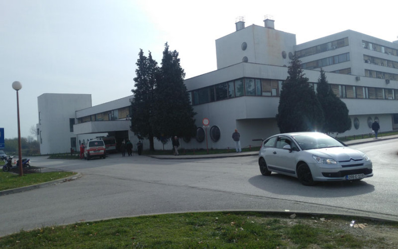 NAKON SINA PREMINUO I OTAC U Prijedoru druga žrtva korona virusa