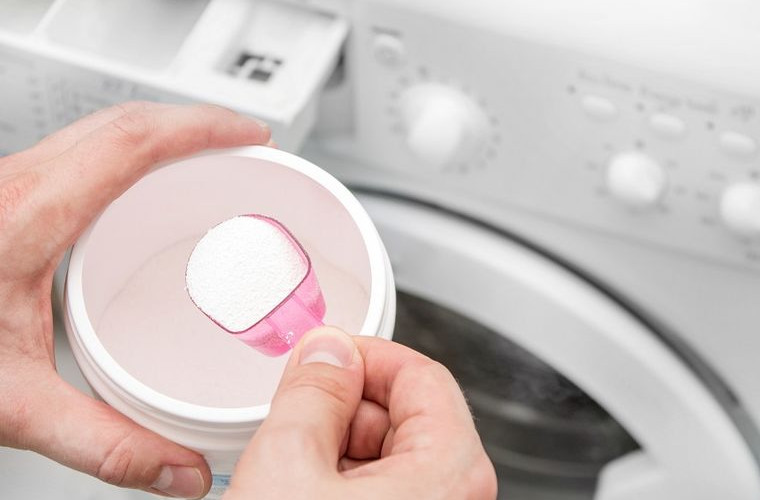Poslušali Trampa, pa deterdžentima pokušavali isprati sinuse
