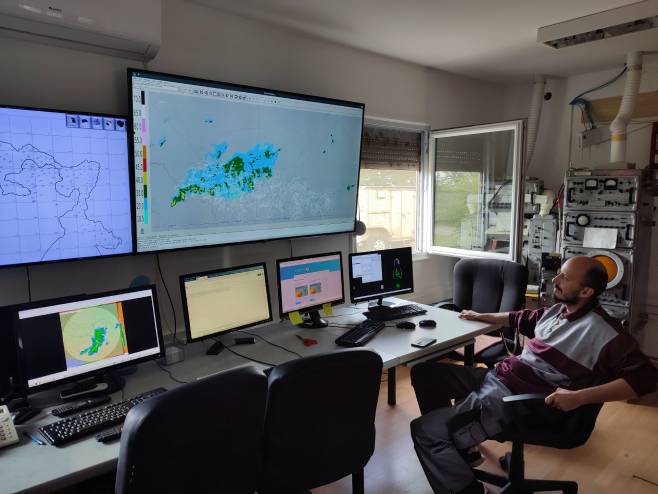 Protivgradna zaštita: Do sada ispaljeno 147 protivgradnih raketa