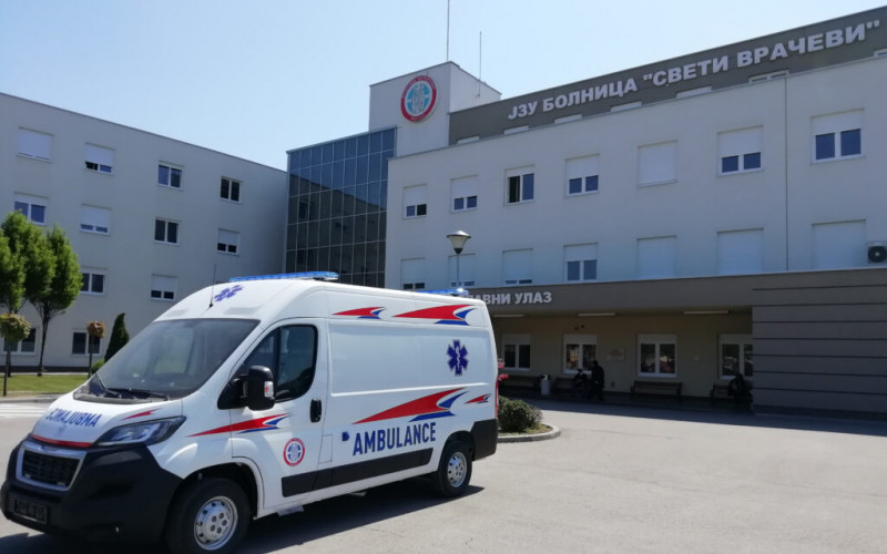 Bijeljinska bolnica kupila sanitetsko vozilo /FOTO/