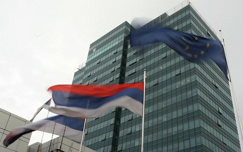 ROK PRODUŽEN DO 8. MAJA Privrednici se za pomoć mogu prijaviti na veb stranici Vlade